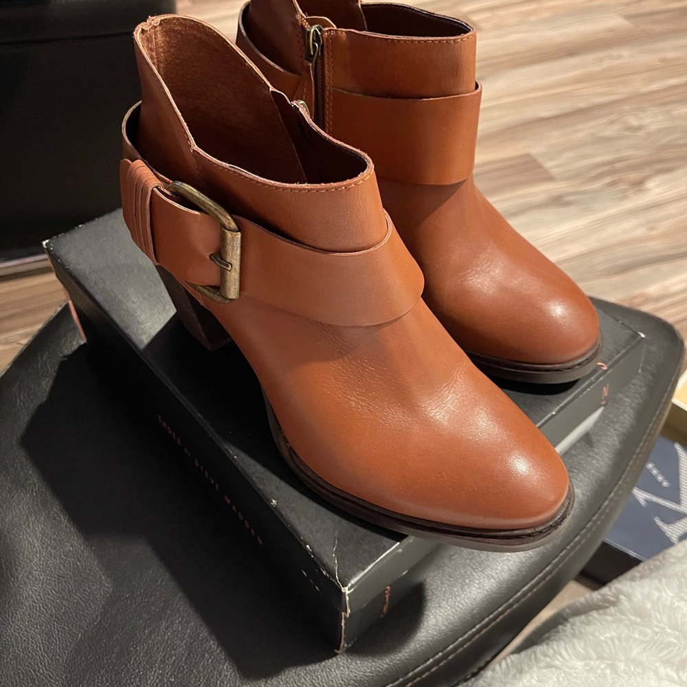 Steve Madden Leather Booties